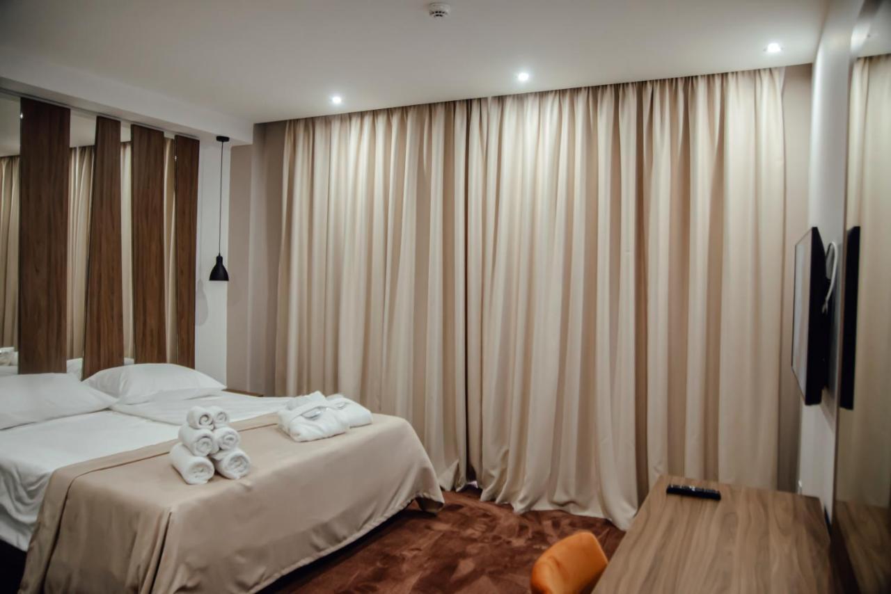 Mk Premier Hotel Novi Pazar Exterior photo
